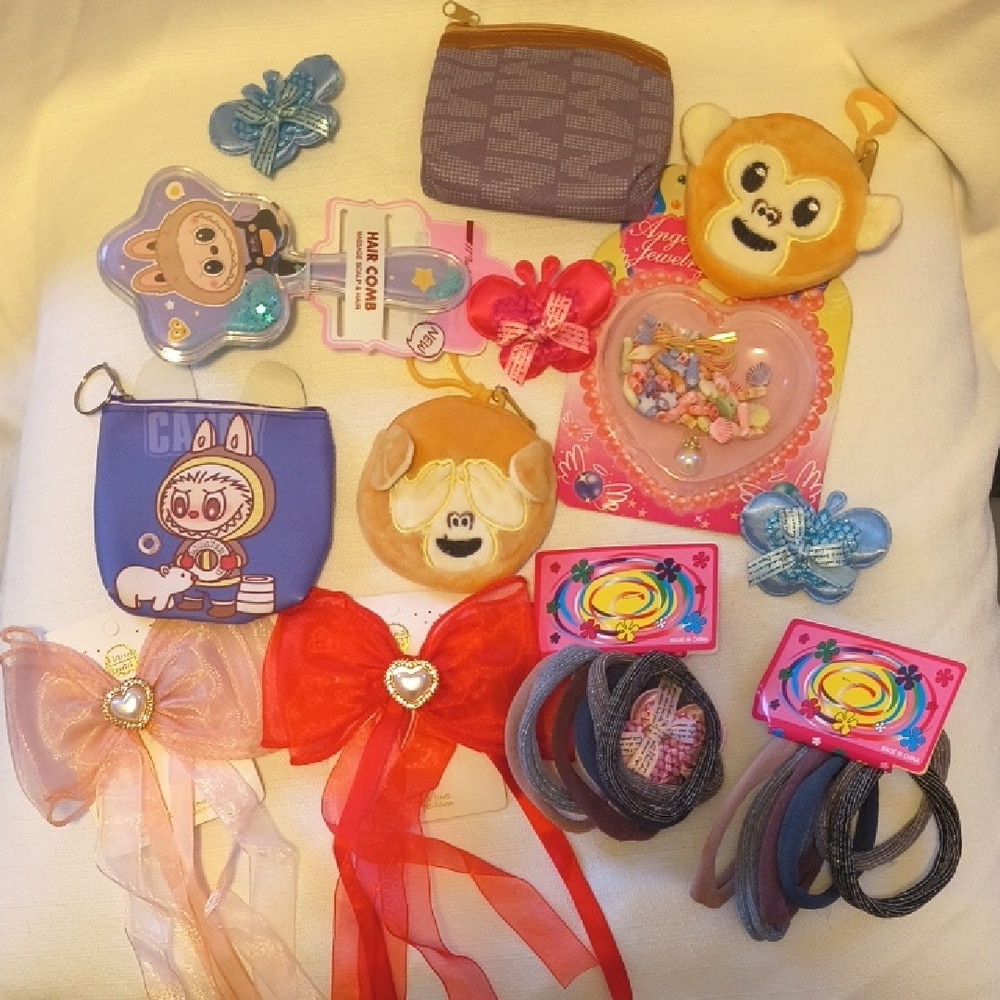 13 PIECE BUNDLE Cute Animal and Bow Accessories Set